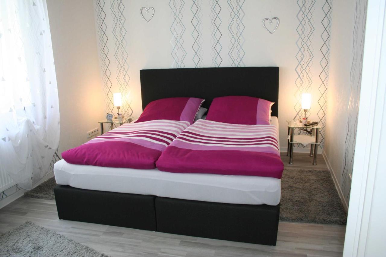 Ferienwohnung Spatzennest In Edesheim Buitenkant foto
