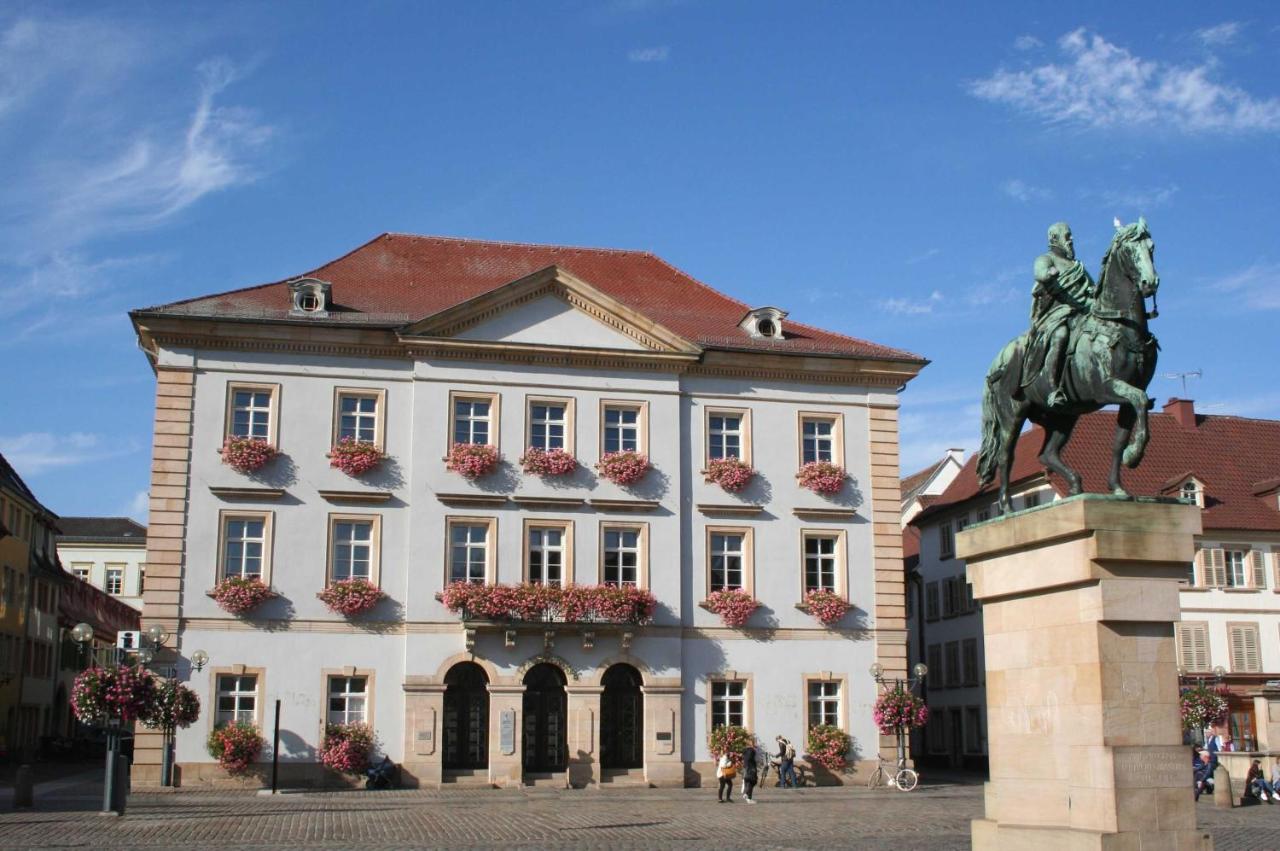 Ferienwohnung Spatzennest In Edesheim Buitenkant foto