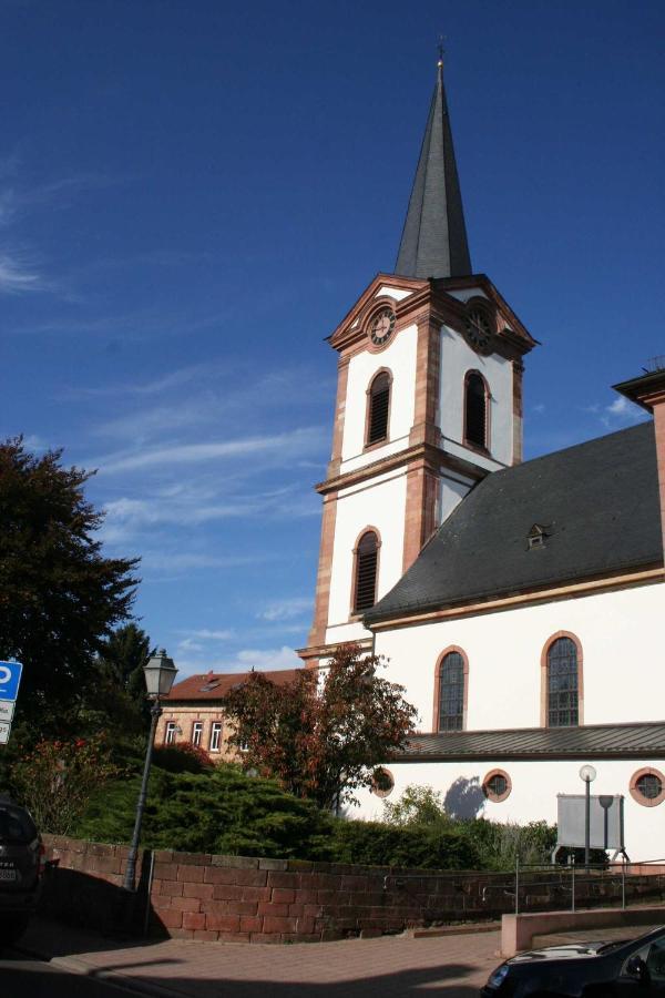 Ferienwohnung Spatzennest In Edesheim Buitenkant foto